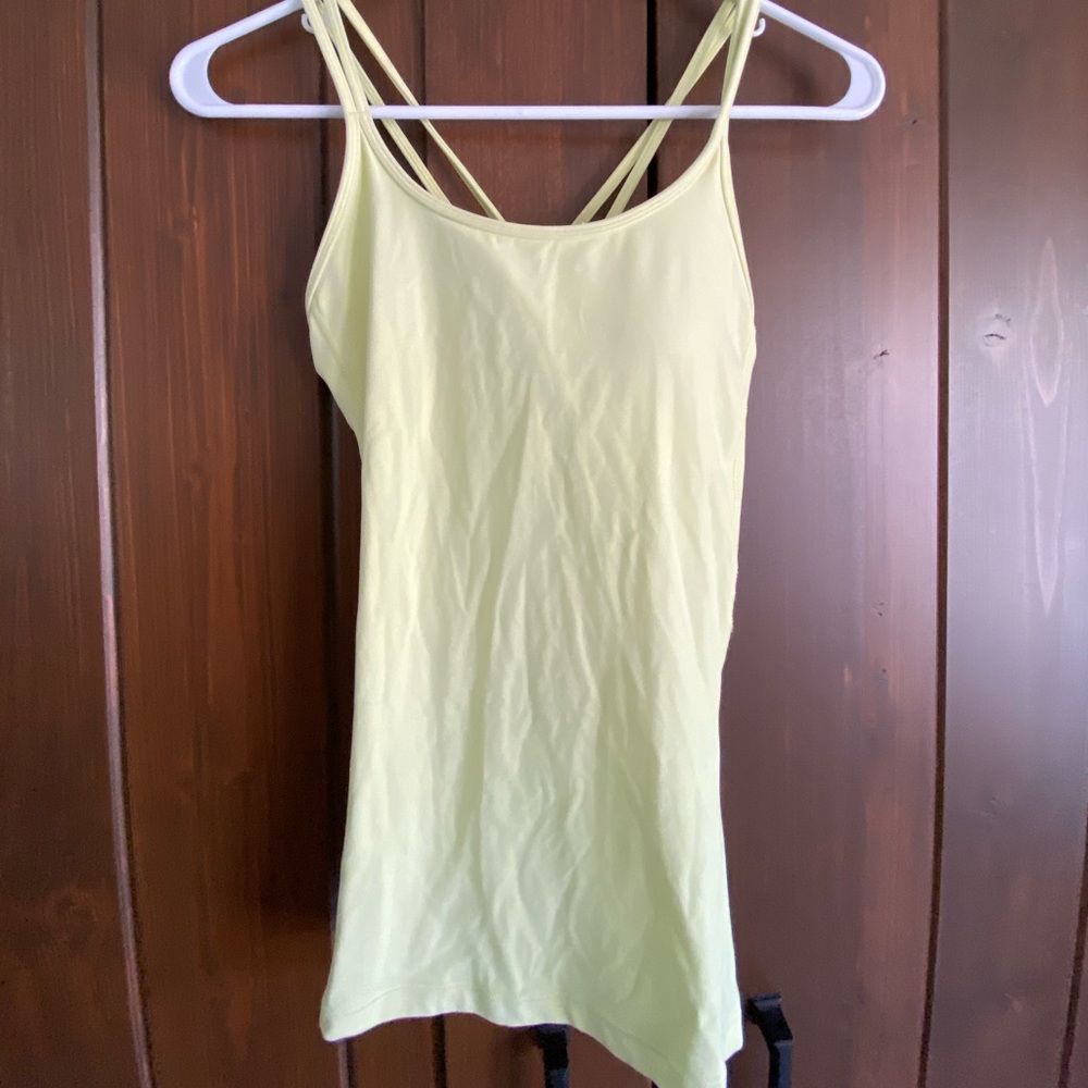 Light yellow lululemon tank
